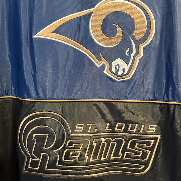 NFL Rams coat - Picture 11 of 12